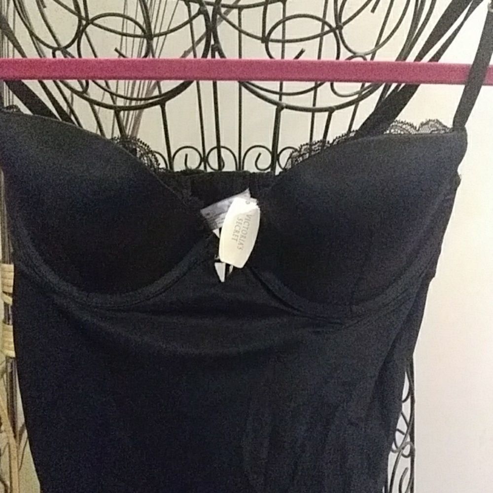 ‎New Victoria's Secret slip/nightie. - Picture 2 of 8